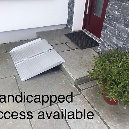 Atlantic Retreat Lodge Kinvara Bagian luar foto