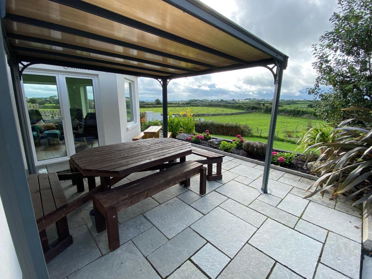 Atlantic Retreat Lodge Kinvara Bagian luar foto