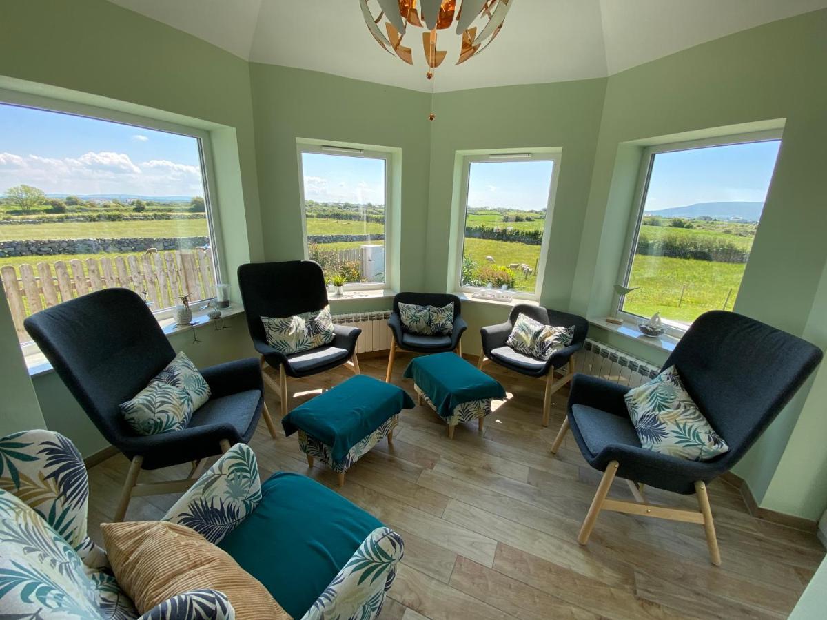 Atlantic Retreat Lodge Kinvara Bagian luar foto